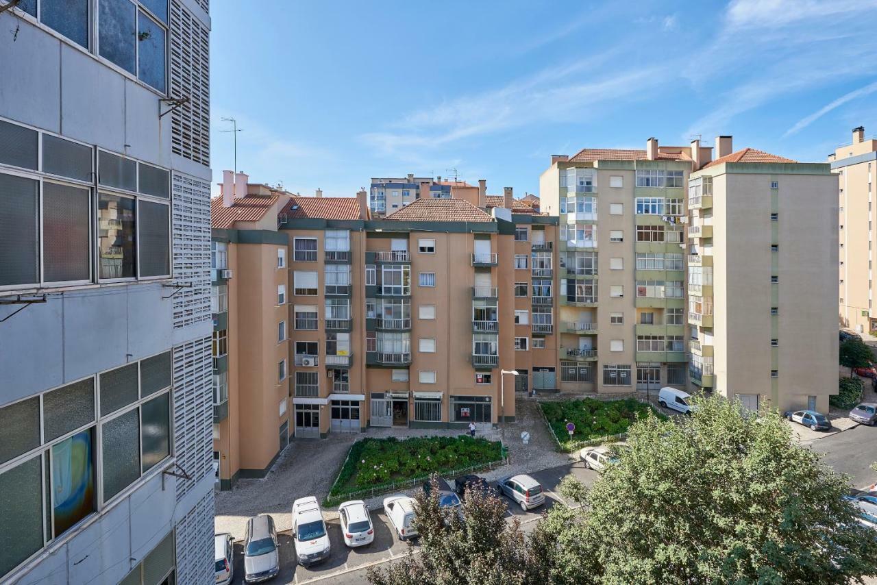 In Bed With Lisbon 5N Apartman Amadora Kültér fotó
